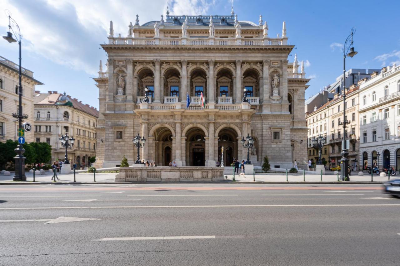 Opera Luxury Apartment With Free Parking — Photos 2