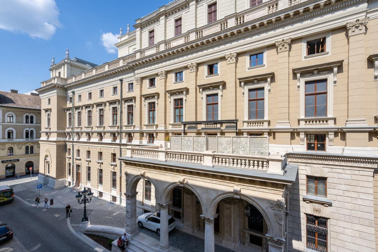 Opera Luxury Apartment With Free Parking — Photos 1